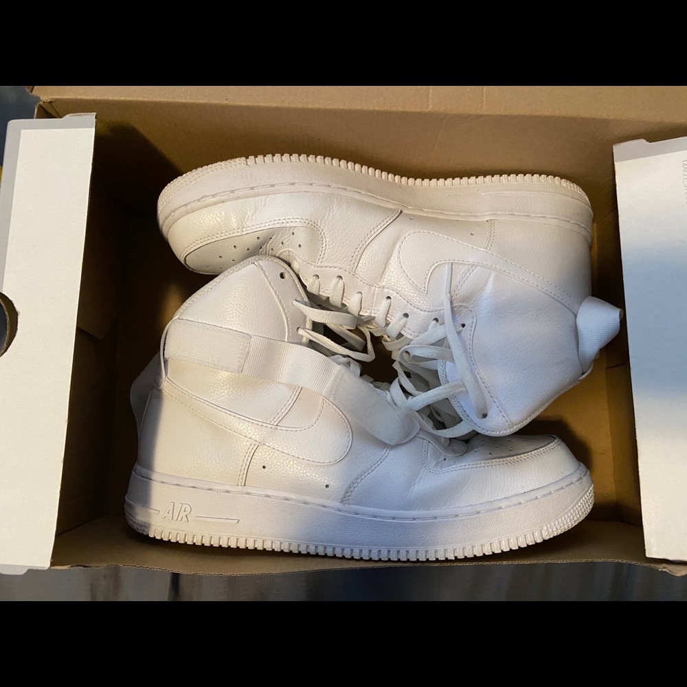 Nike Air Force 1’s